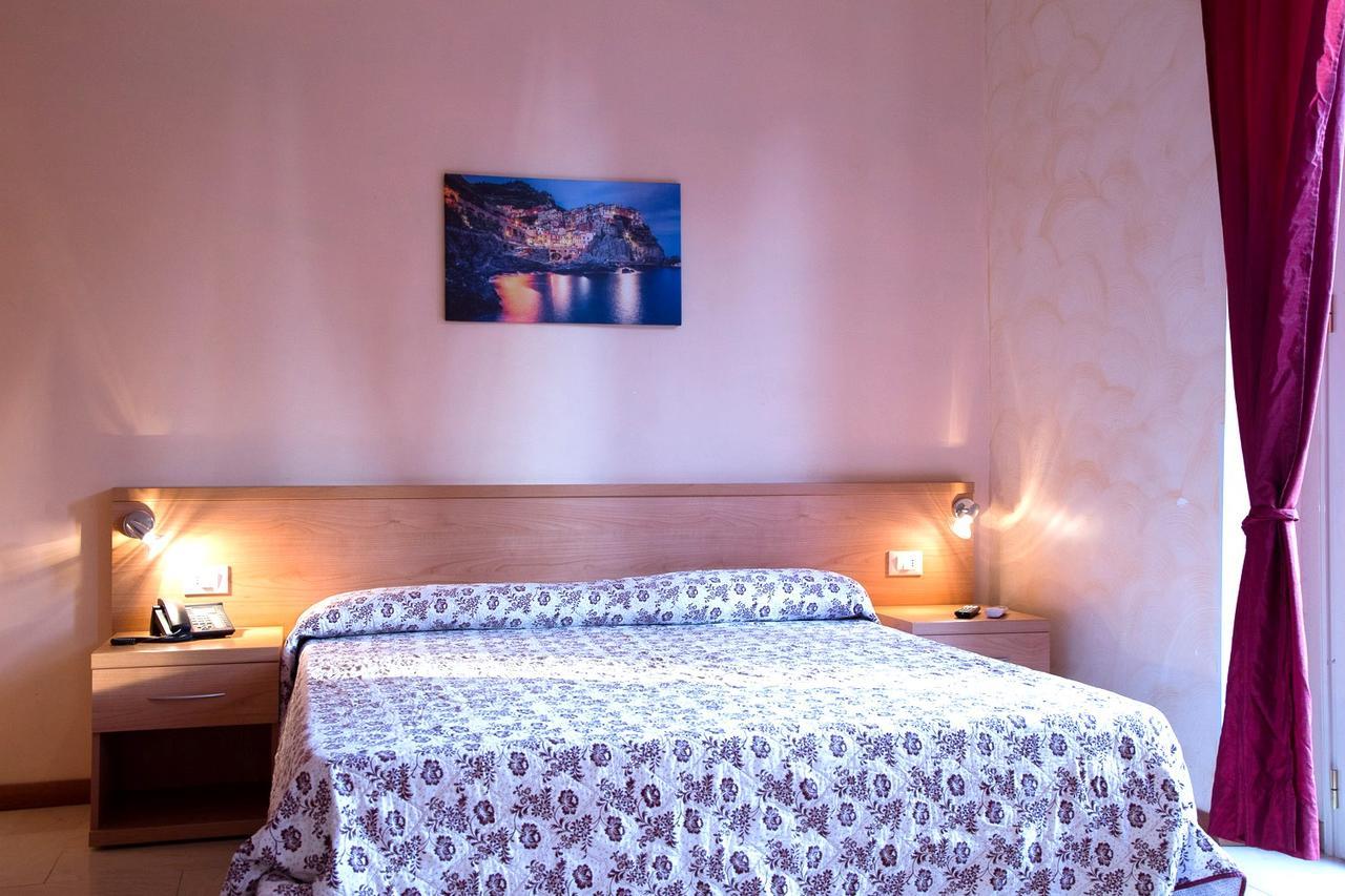 Hotel Villa Flora Больяско Экстерьер фото